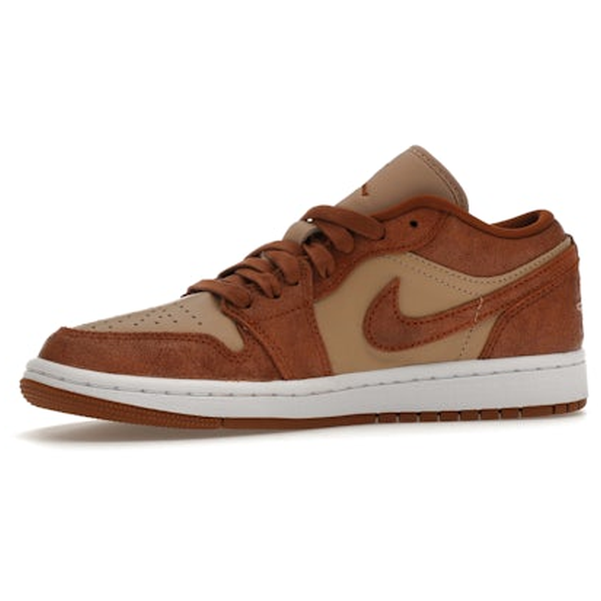 Miniatyrbild av Air Jordan 1 Low SE Legend Coffee 3