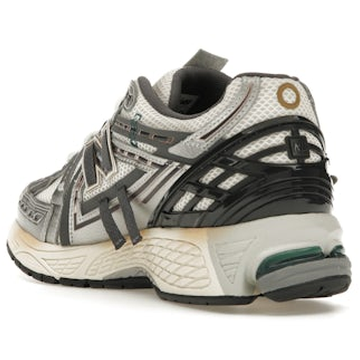 Miniatyrbild av New Balance 1906A Tech Explosion 4