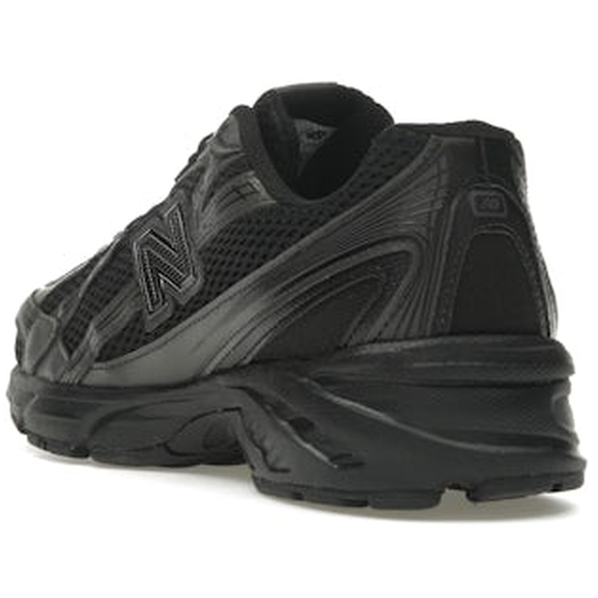 Miniatyrbild av New Balance 740 Triple Black 4