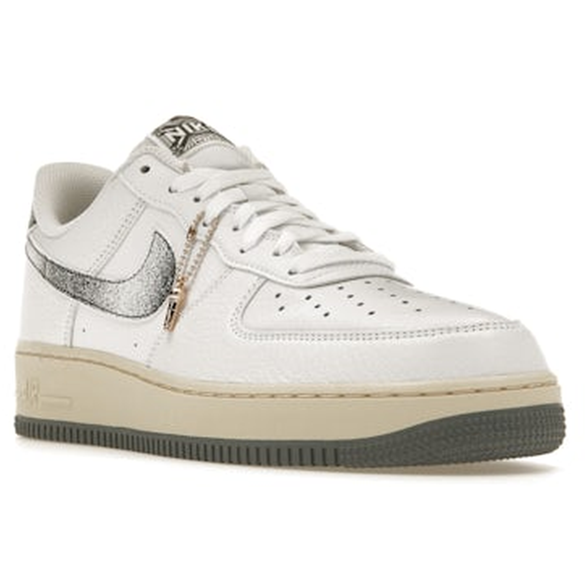 Miniatyrbild av Nike Air Force 1 Low '07 Classics 50 Years Of Hip-Hop 2