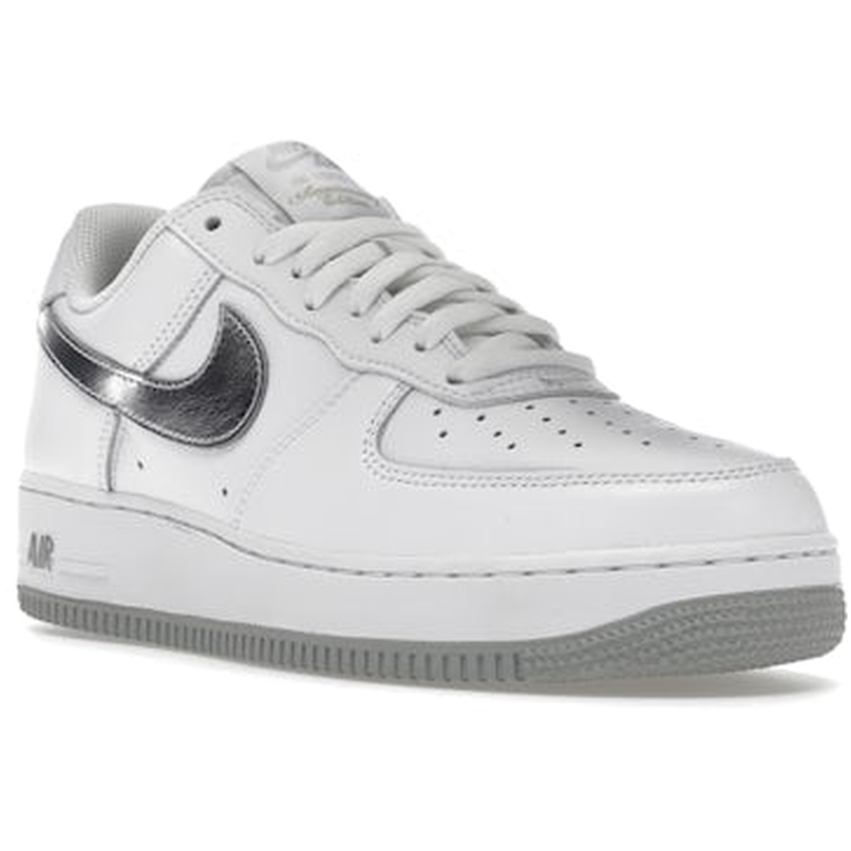 Miniatyrbild av Nike Air Force 1 Low Color of the Month Silver 2