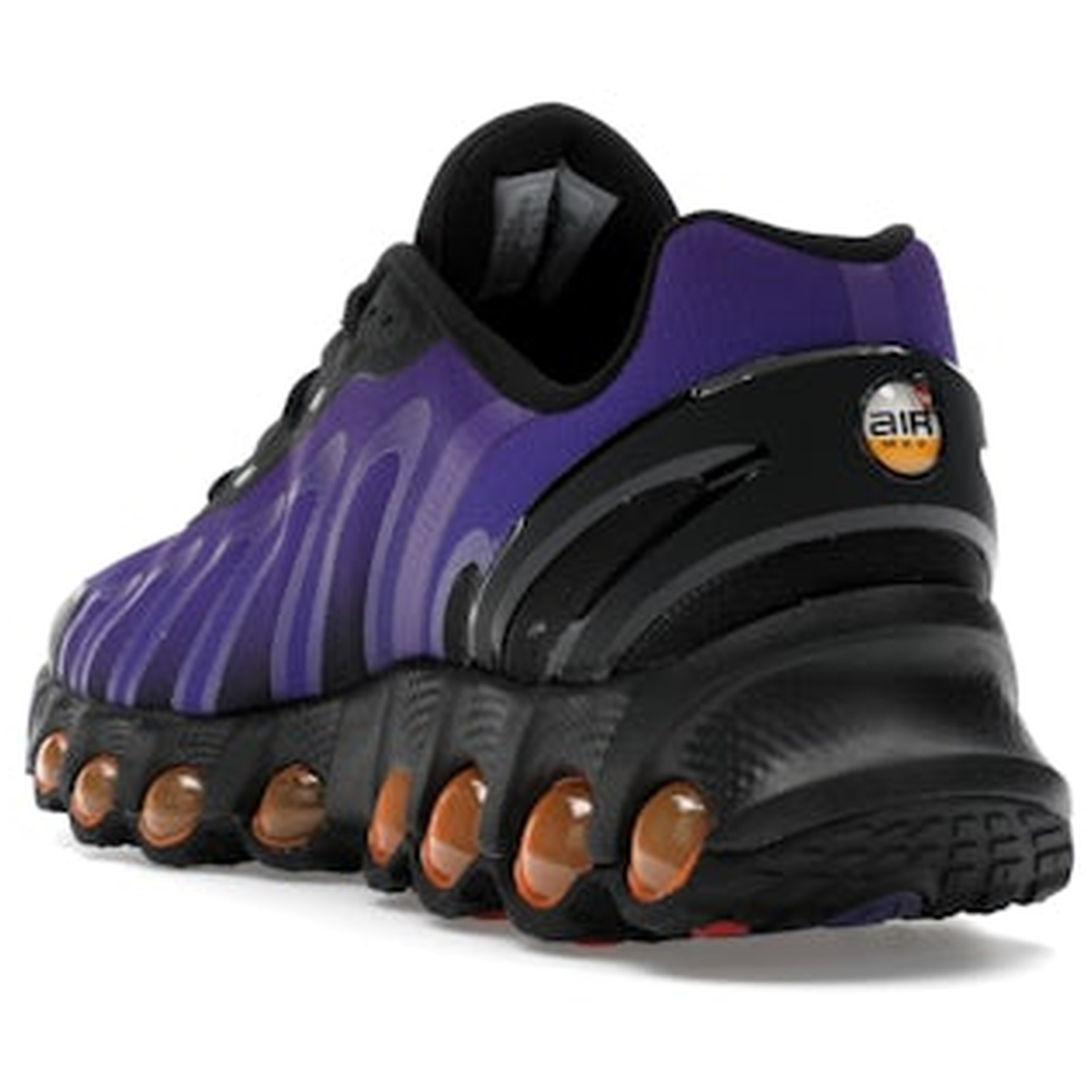Miniatyrbild av Nike Air Max Dn8 Black Total Orange Fierce Purple 4