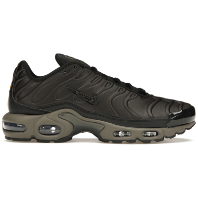 Nike Air Max Plus Paris