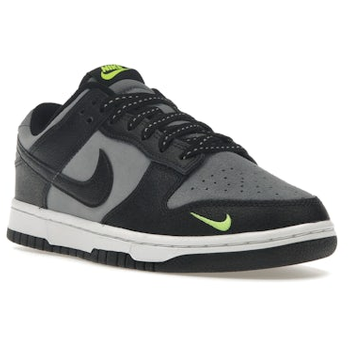 Miniatyrbild av Nike Dunk Low Black Cool Grey Volt Mini Swoosh 2