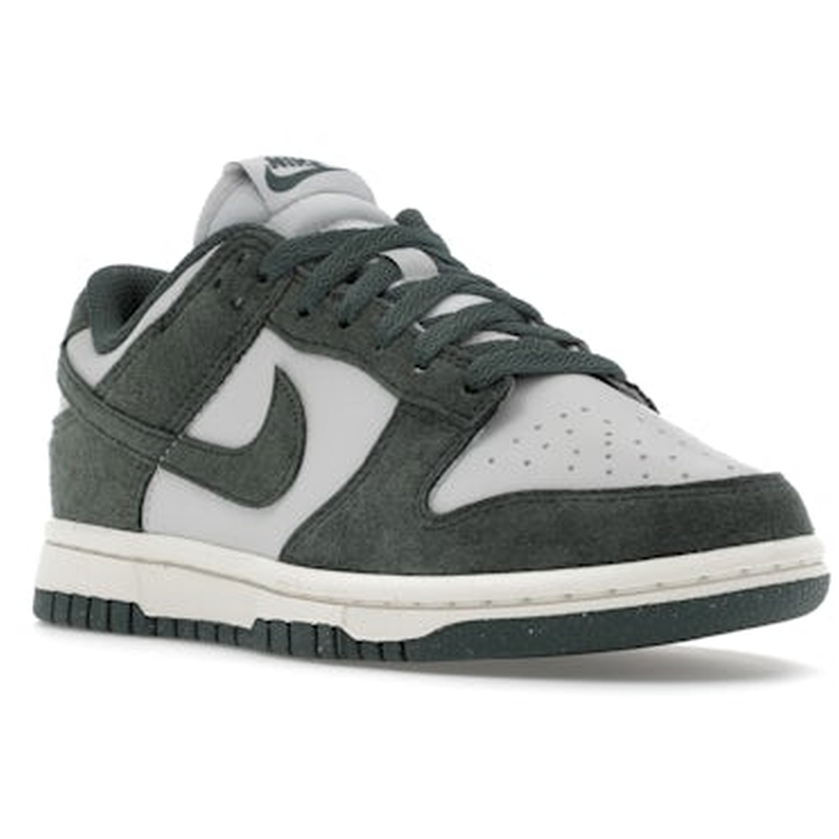 Miniatyrbild av Nike Dunk Low Next Nature Viintage Green 2