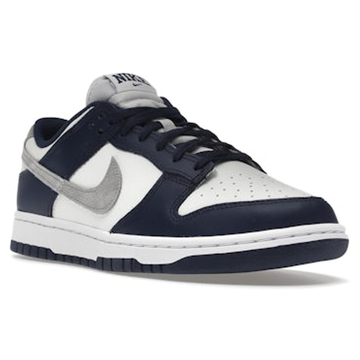 Miniatyrbild av Nike Dunk Low Summit White Midnight Navy 2