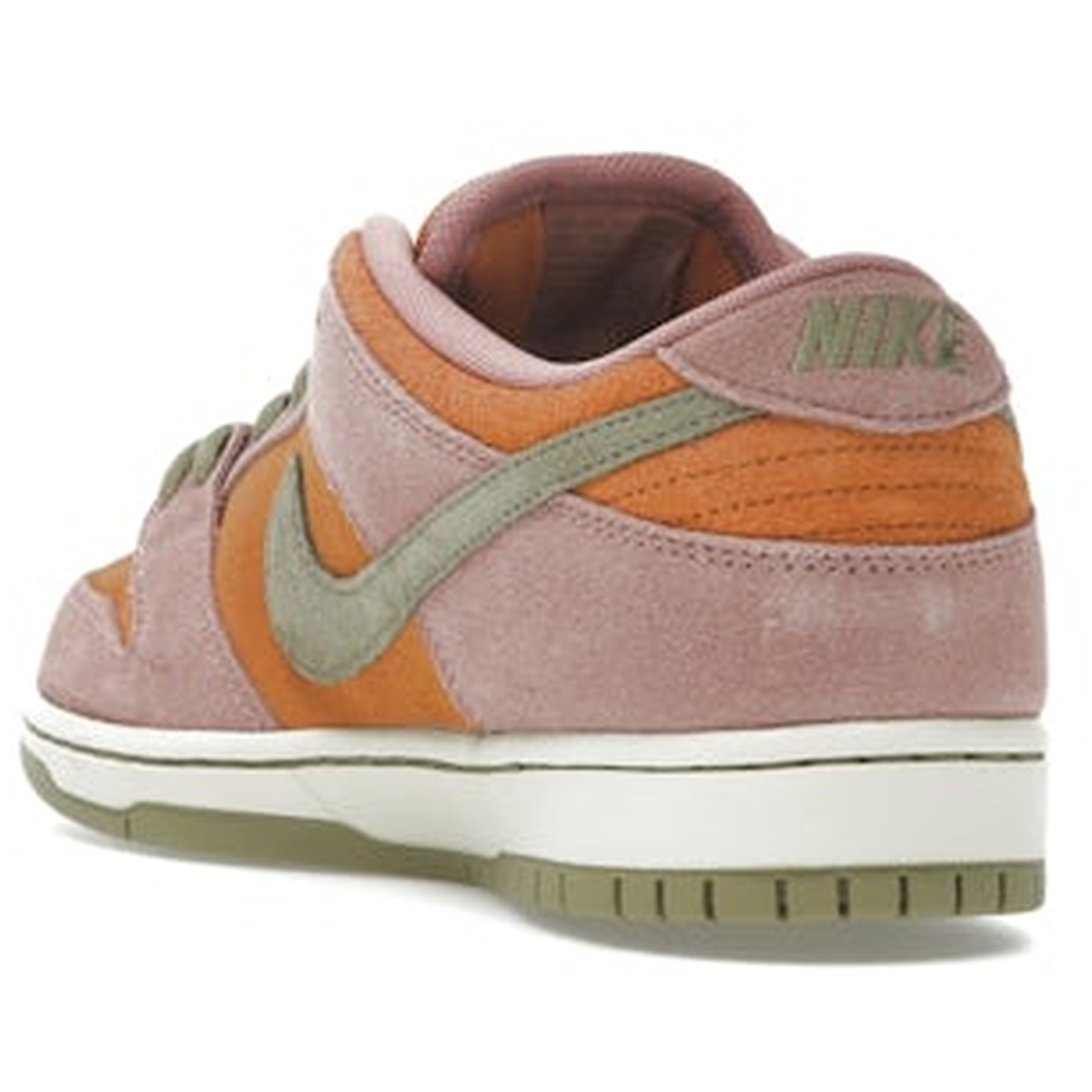 Miniatyrbild av Nike SB Dunk Low Red Stardust 4