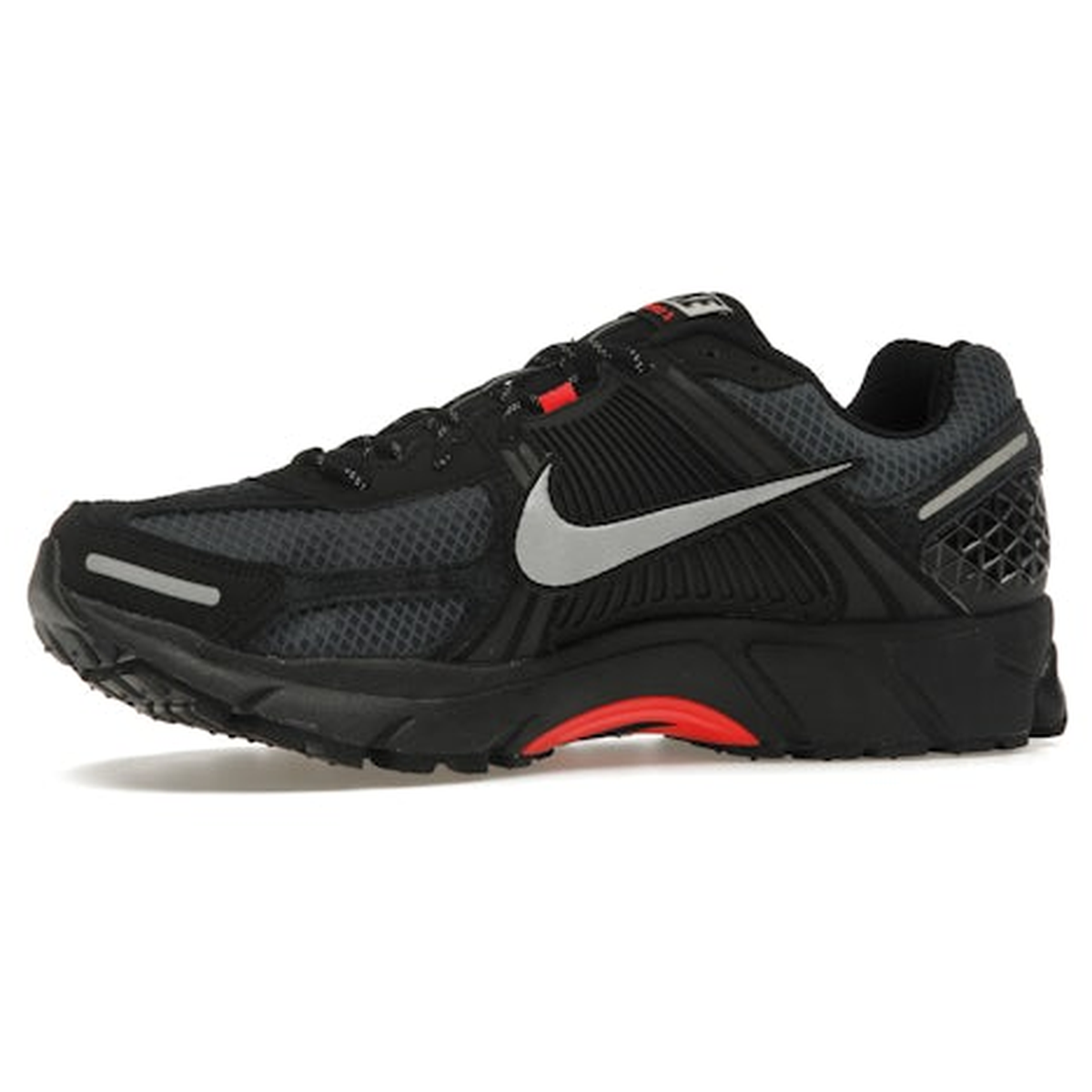 Miniatyrbild av Nike Zoom Vomero 5 Black Metallic University Red 3
